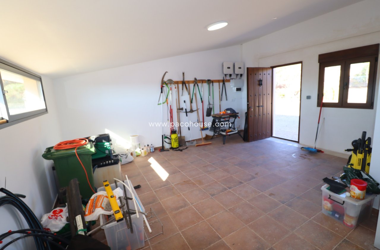 Resale - Villa -
Aledo