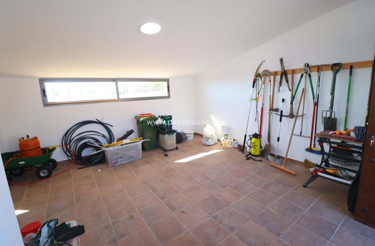 Resale - Villa -
Aledo