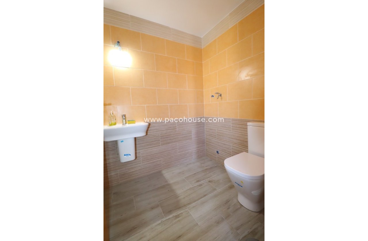 Resale - Villa -
Aledo
