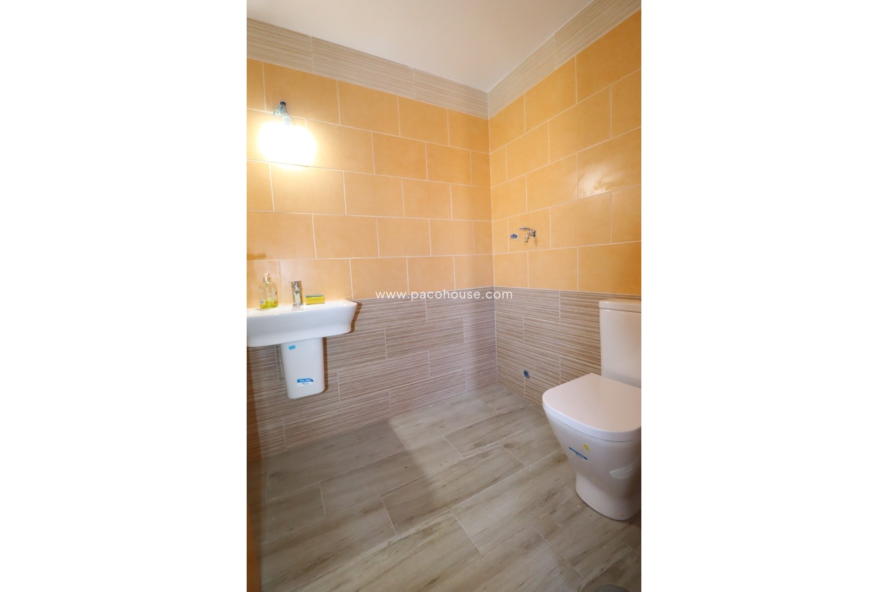 Resale - Villa -
Aledo