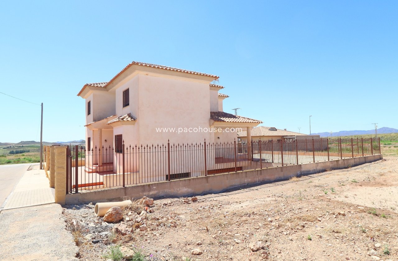 Resale - Villa -
Almendricos
