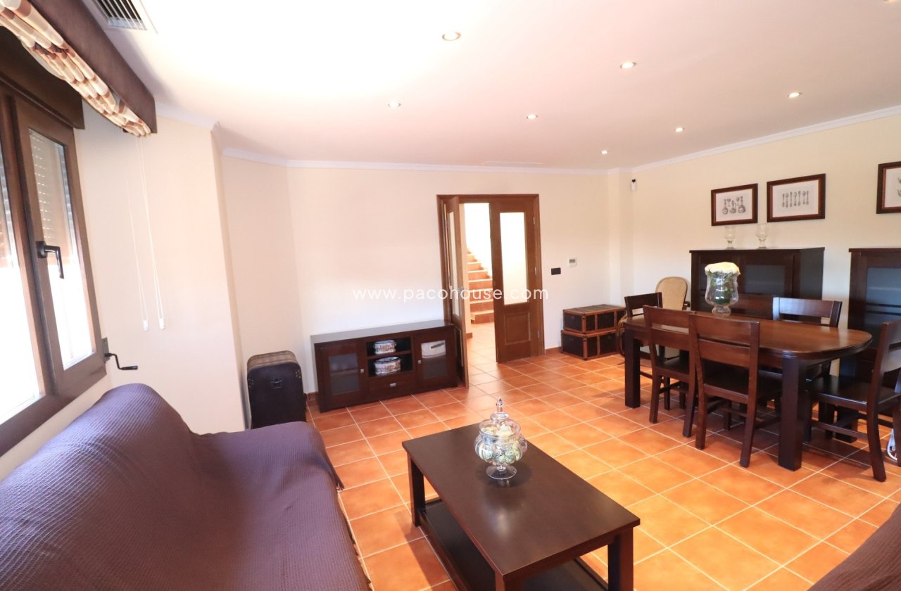 Resale - Villa -
Almendricos