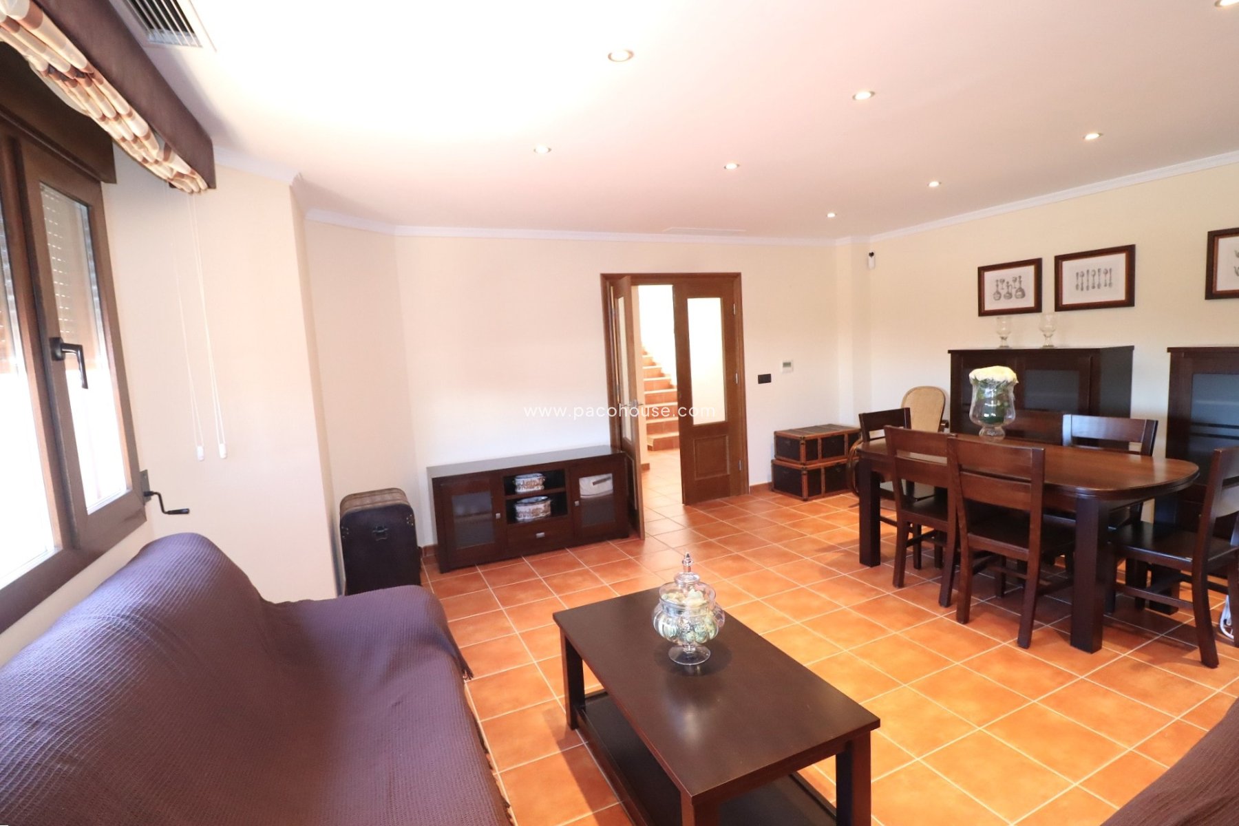 Resale - Villa -
Almendricos