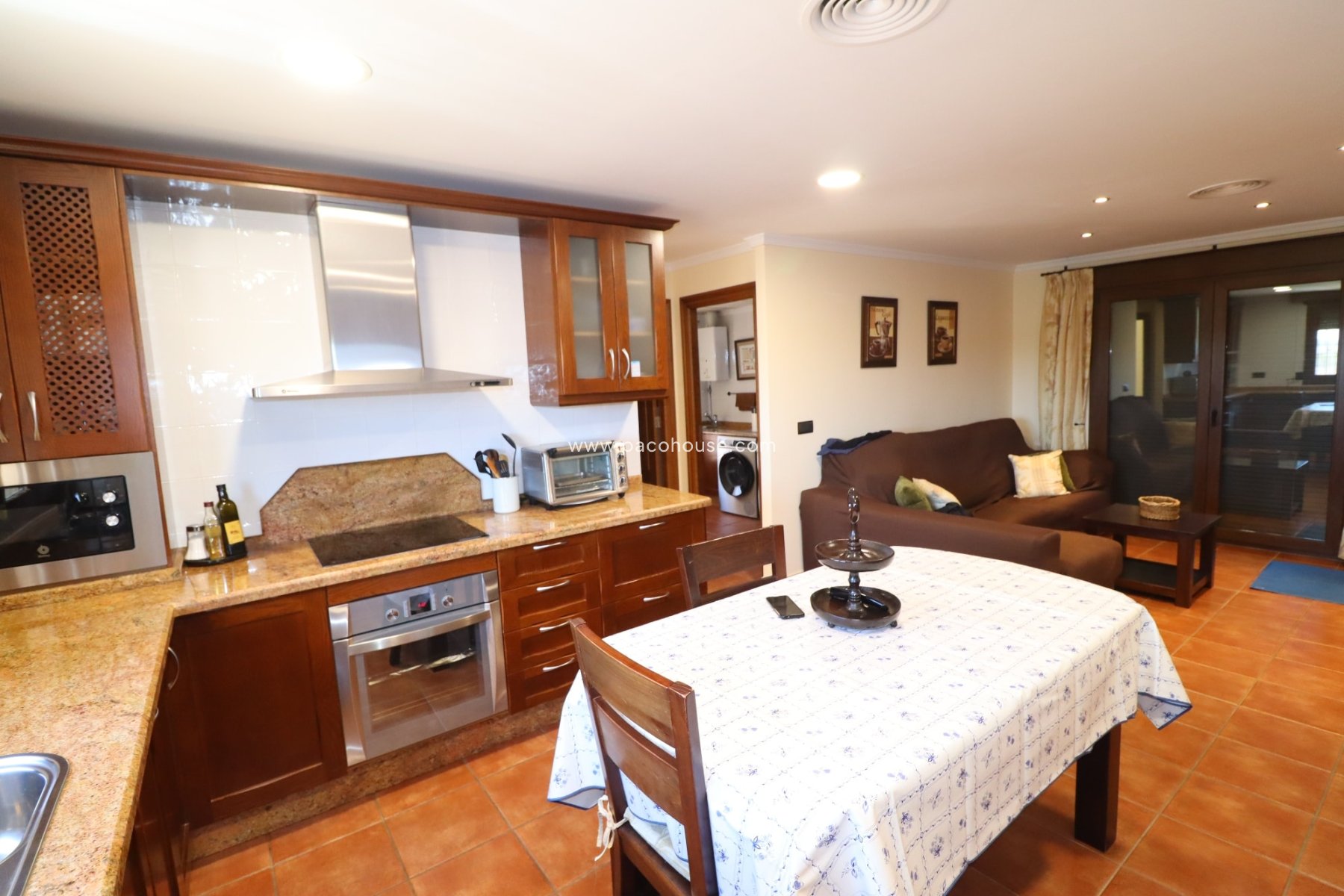 Resale - Villa -
Almendricos