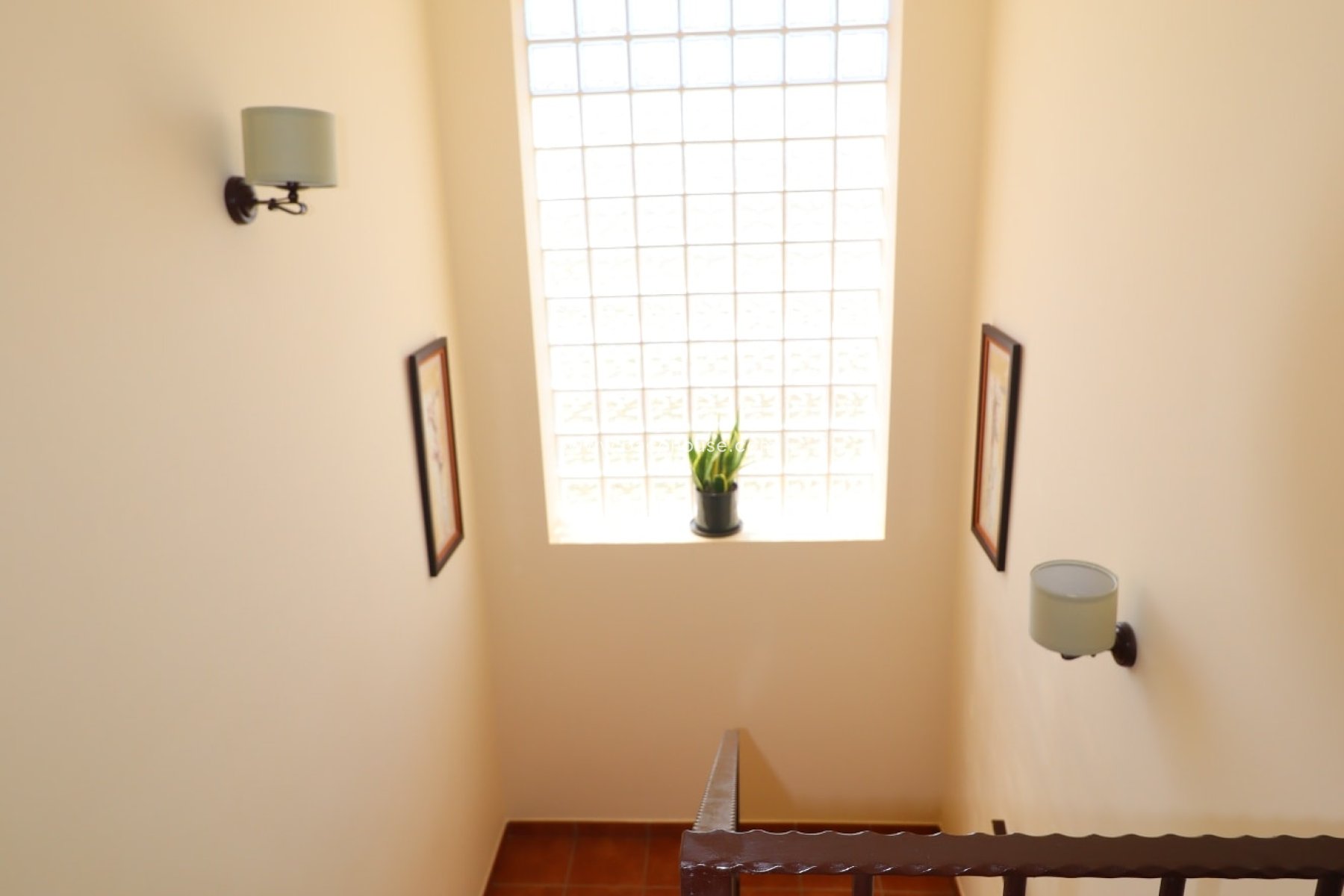 Resale - Villa -
Almendricos