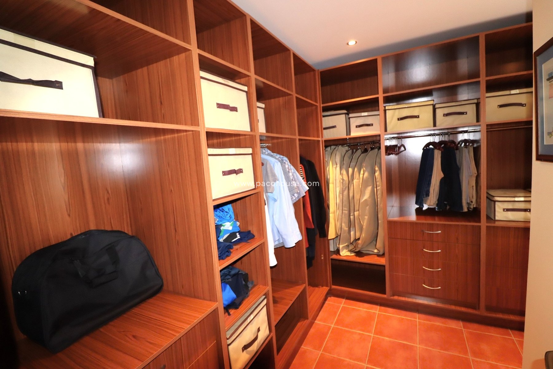 Resale - Villa -
Almendricos