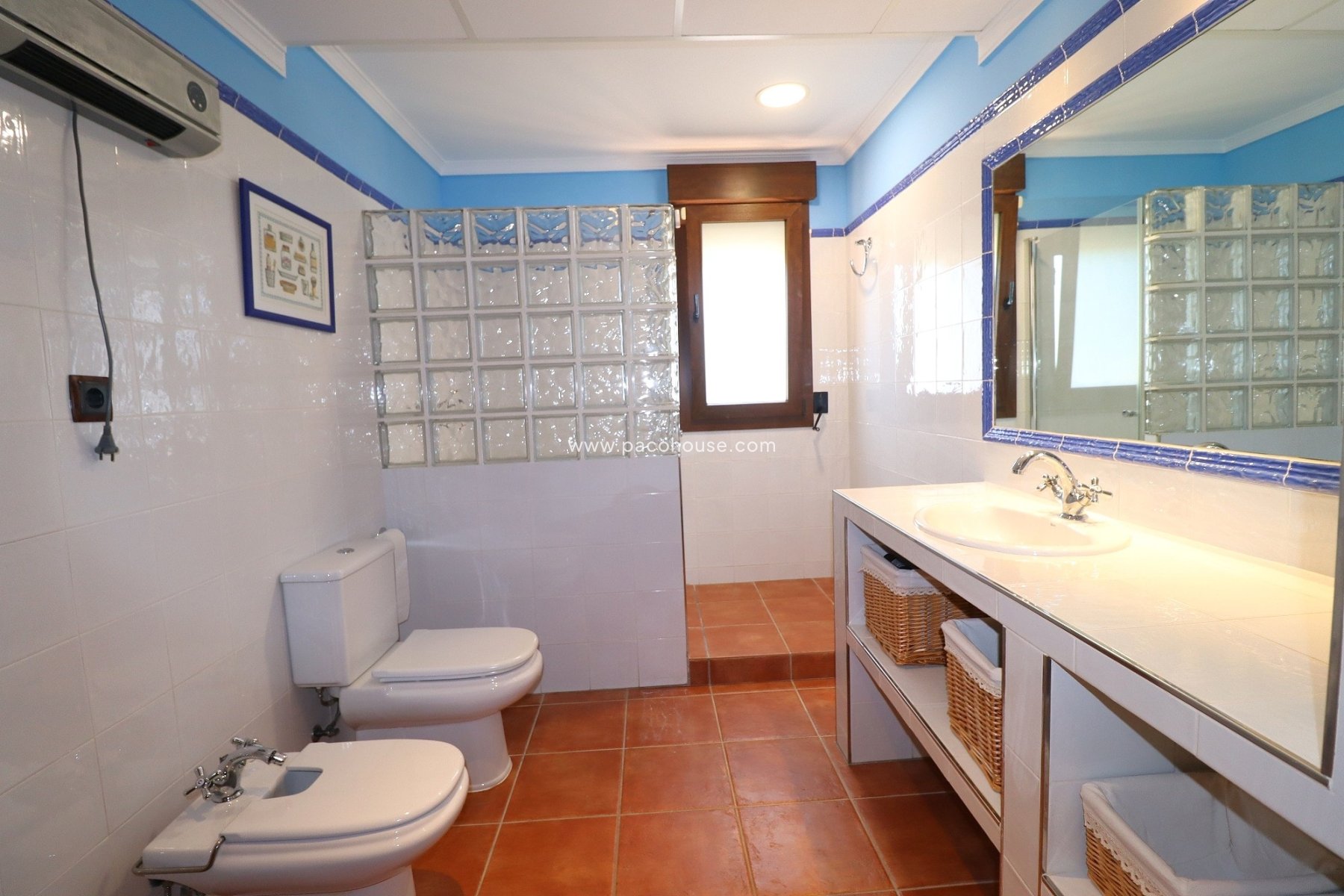 Resale - Villa -
Almendricos