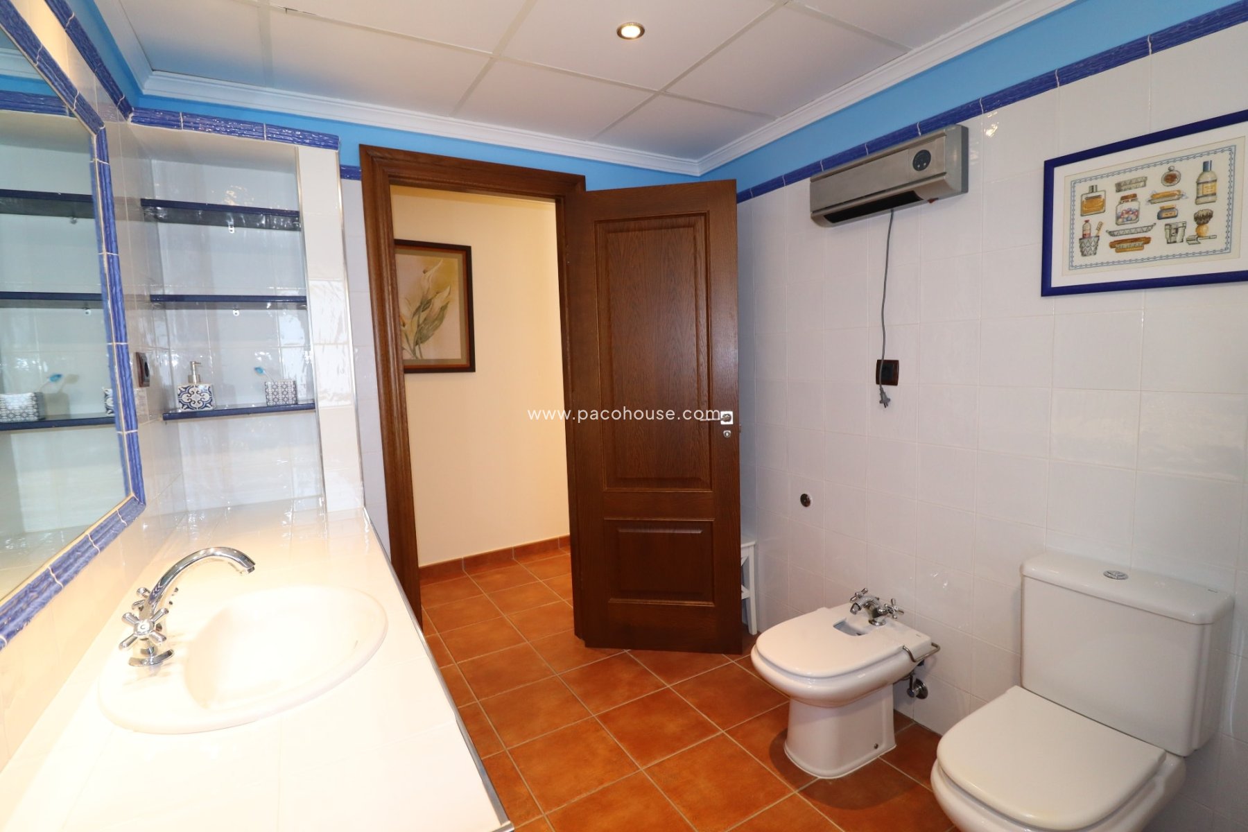 Resale - Villa -
Almendricos