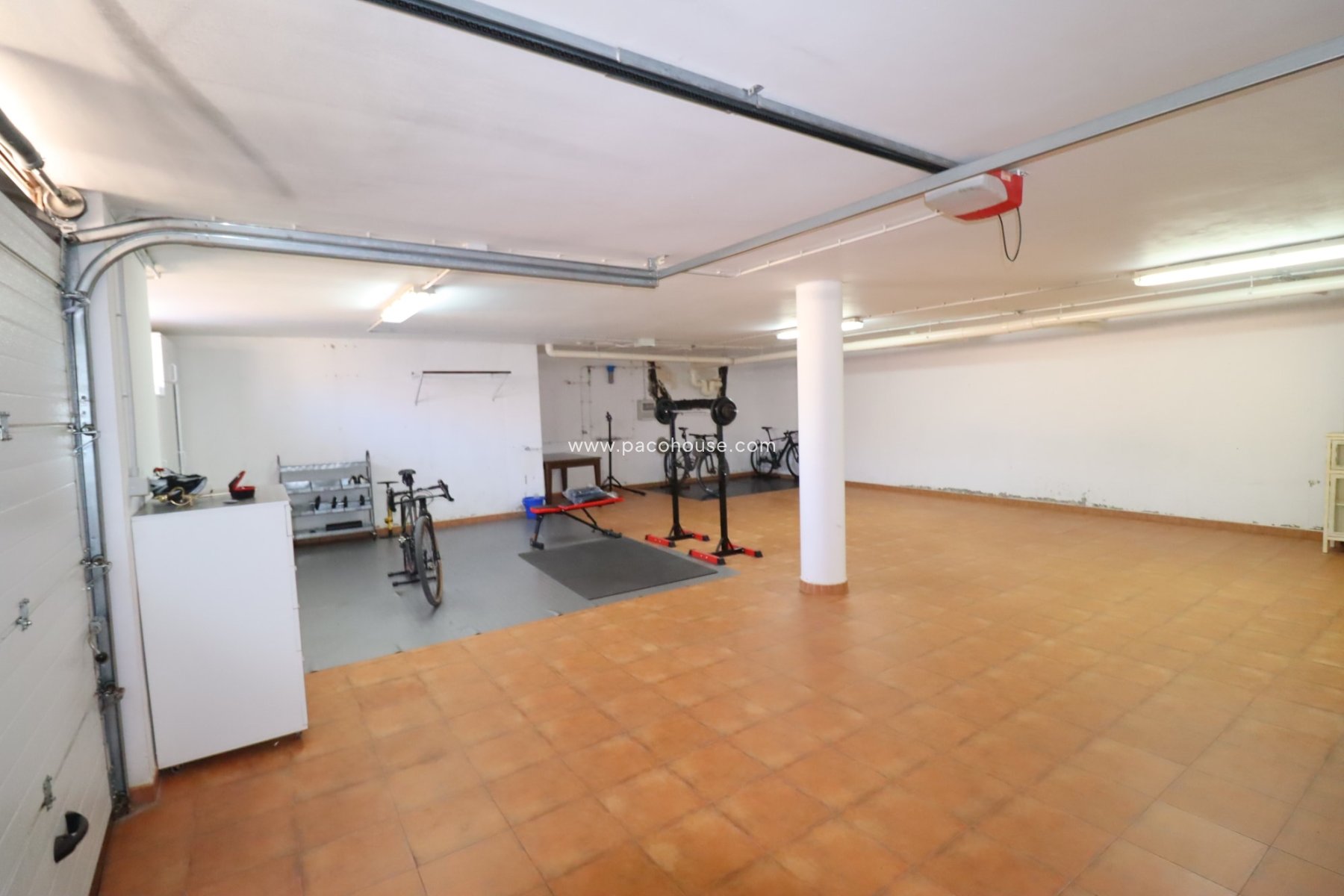 Resale - Villa -
Almendricos