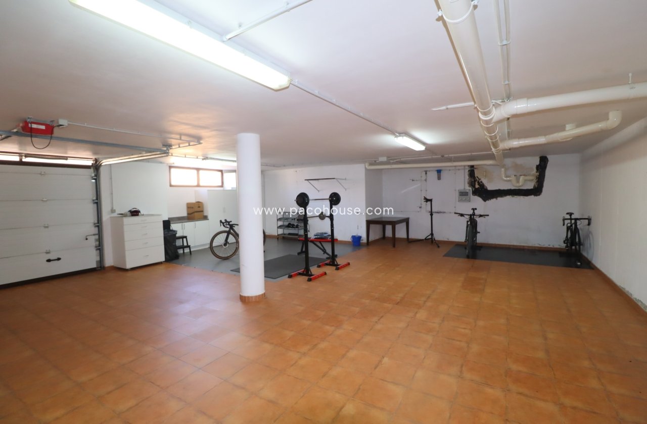 Resale - Villa -
Almendricos