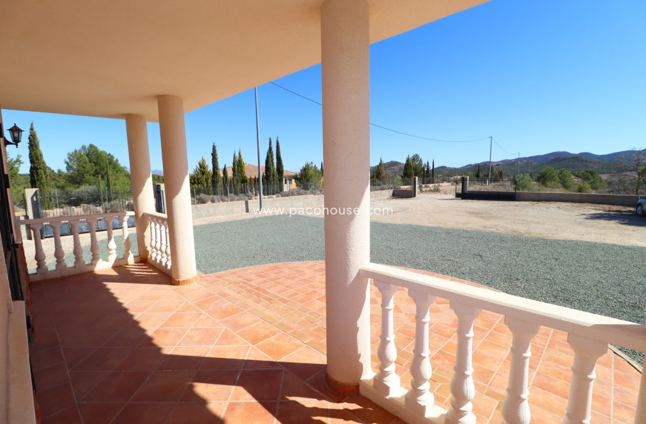 Resale - Villa -
La Parroquia