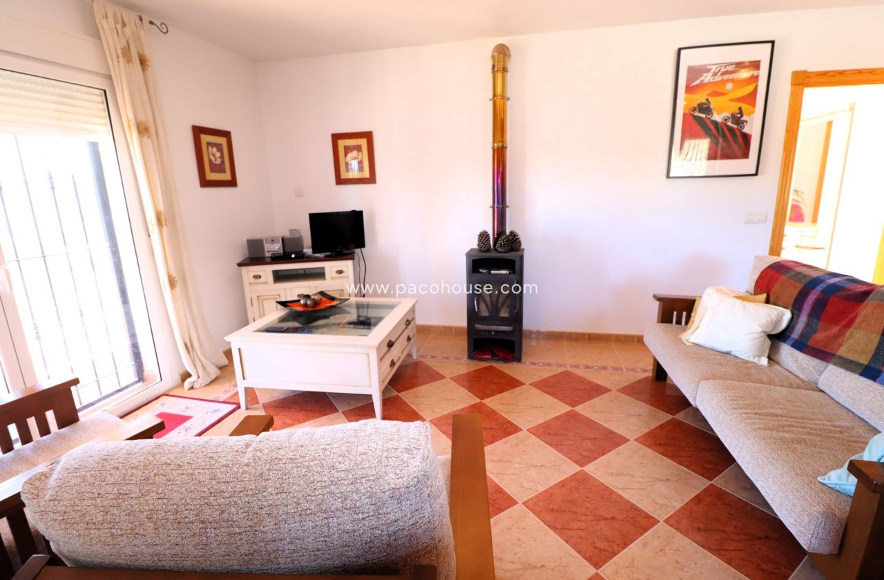 Resale - Villa -
La Parroquia