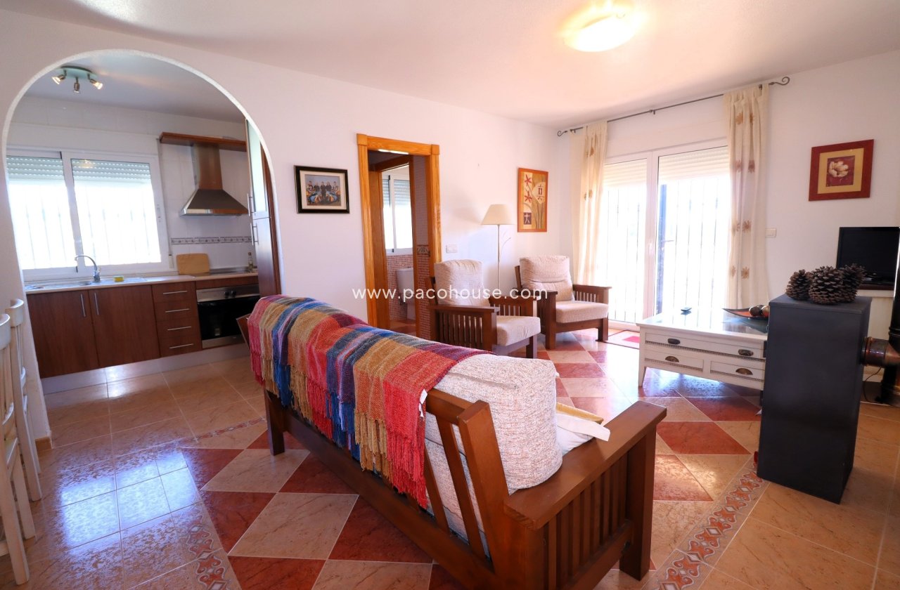 Resale - Villa -
La Parroquia