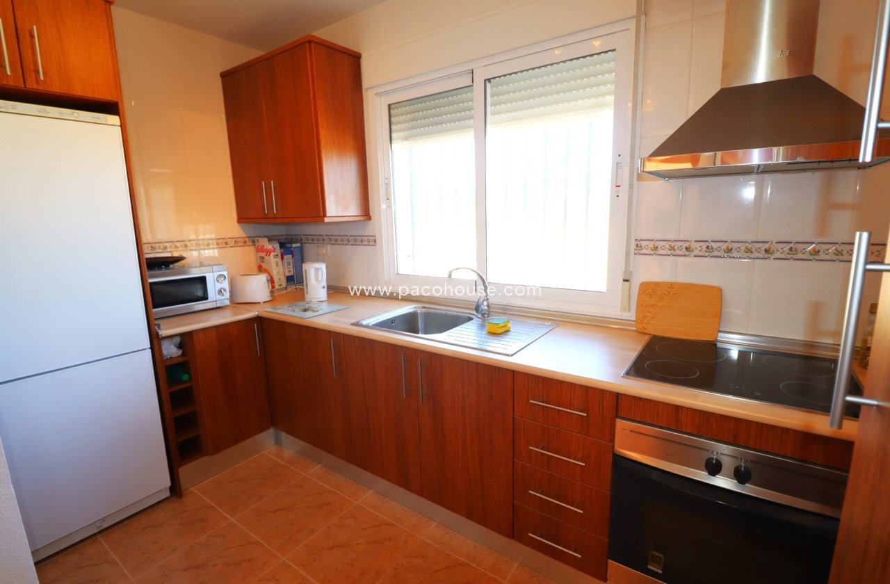 Resale - Villa -
La Parroquia