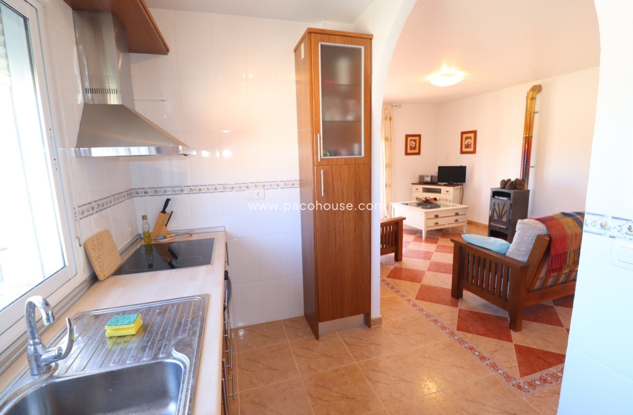 Resale - Villa -
La Parroquia