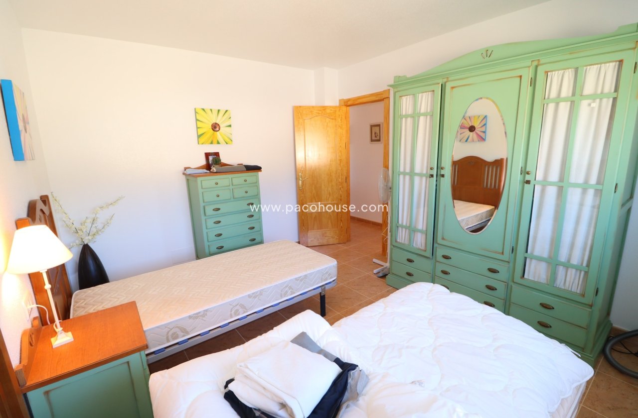 Resale - Villa -
La Parroquia