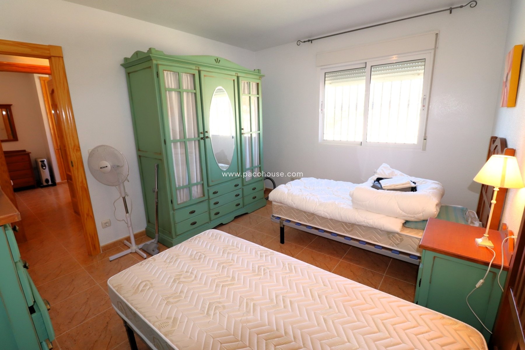 Resale - Villa -
La Parroquia