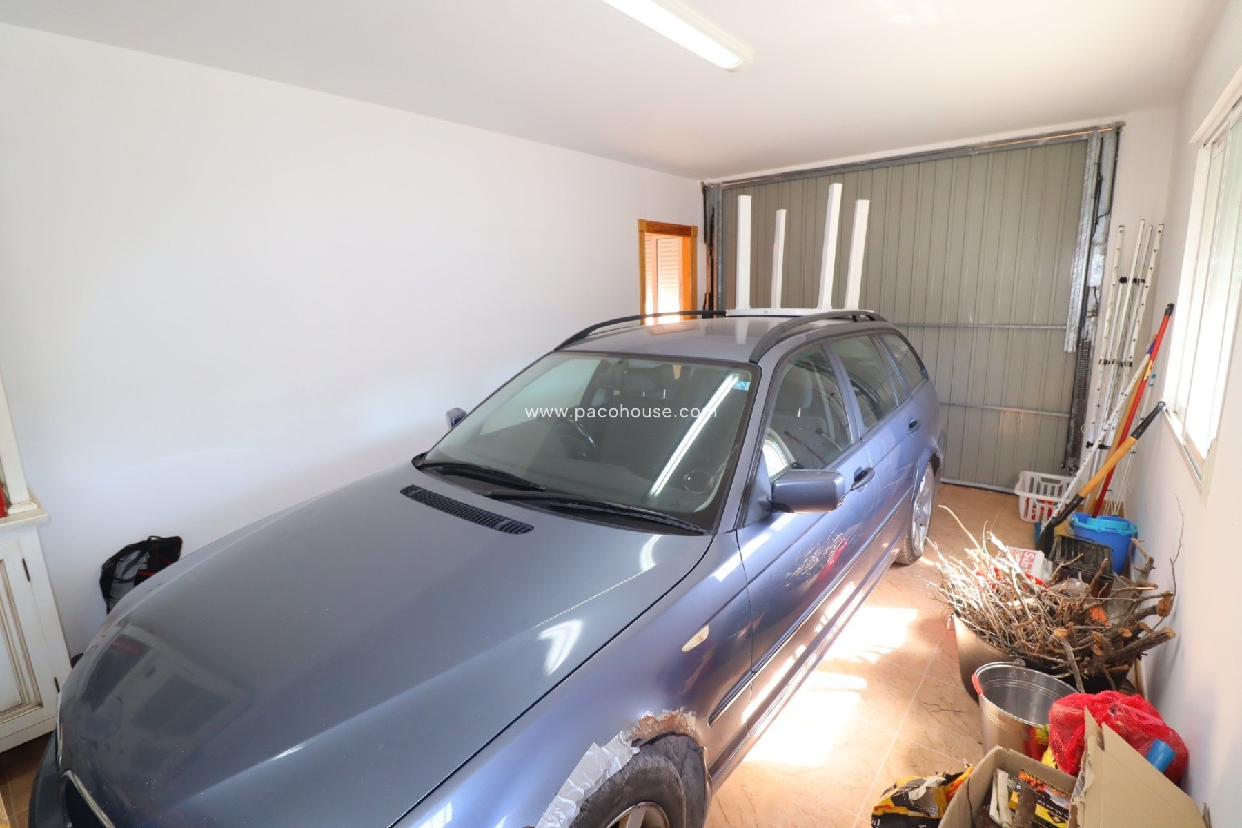 Resale - Villa -
La Parroquia