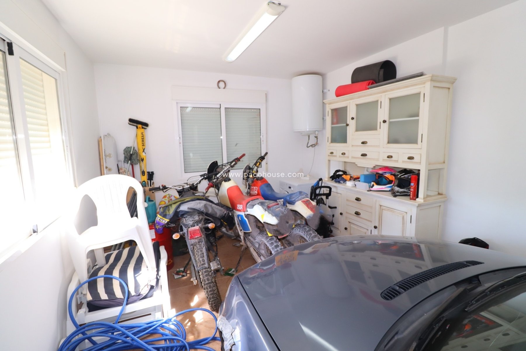 Resale - Villa -
La Parroquia