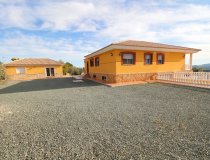 Resale - Villa -
La Parroquia