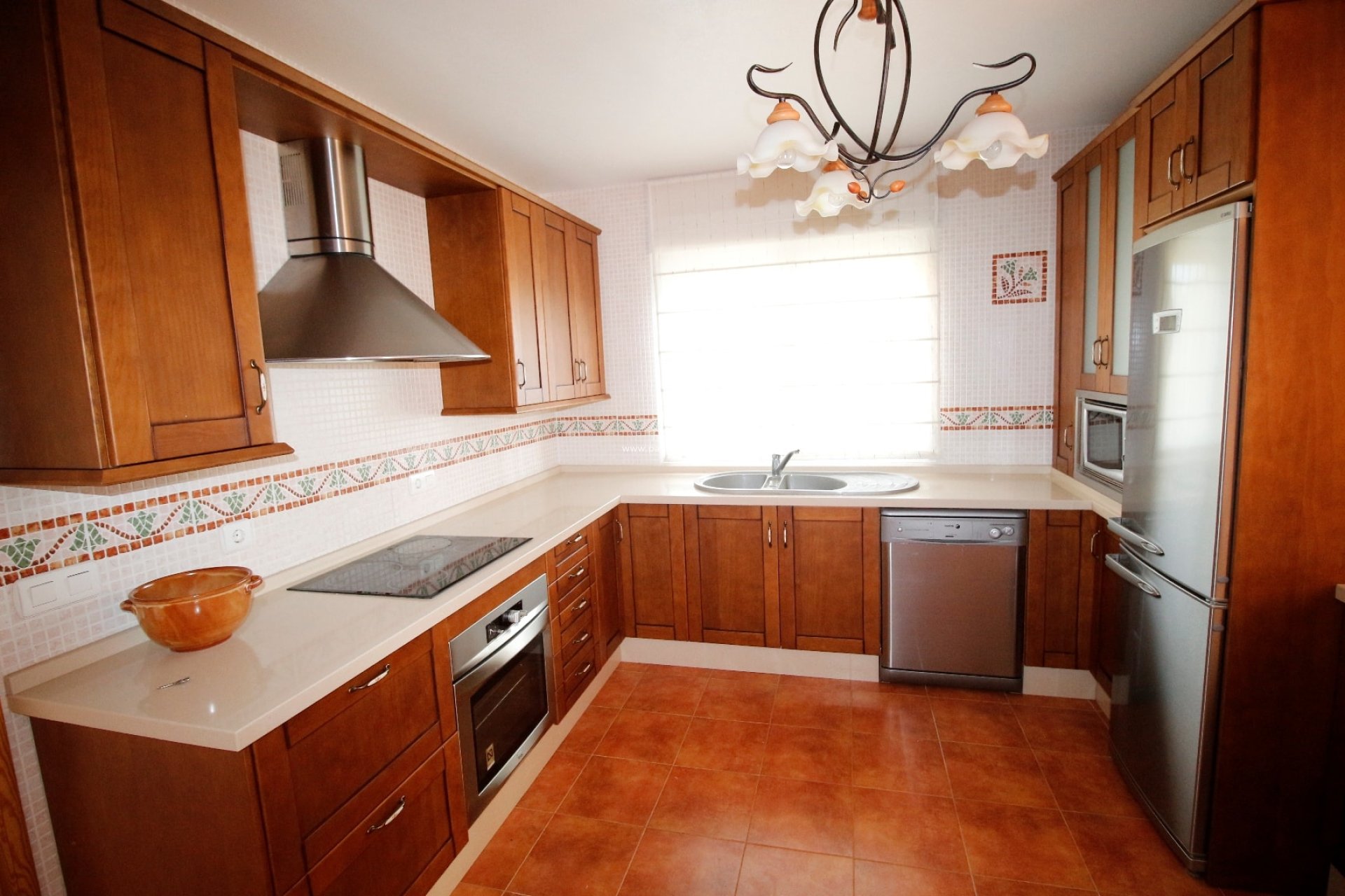 Resale - Villa -
La Parroquia