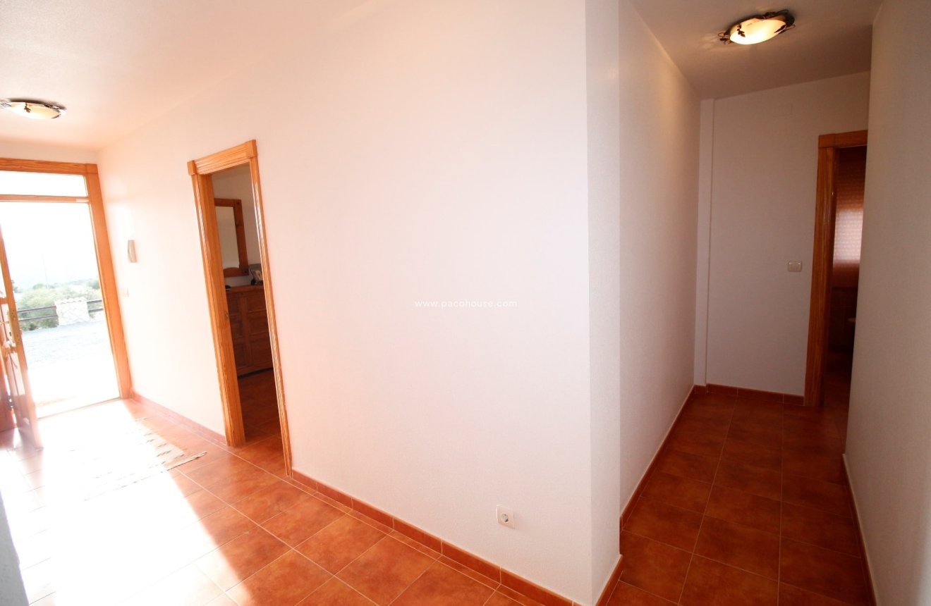 Resale - Villa -
La Parroquia