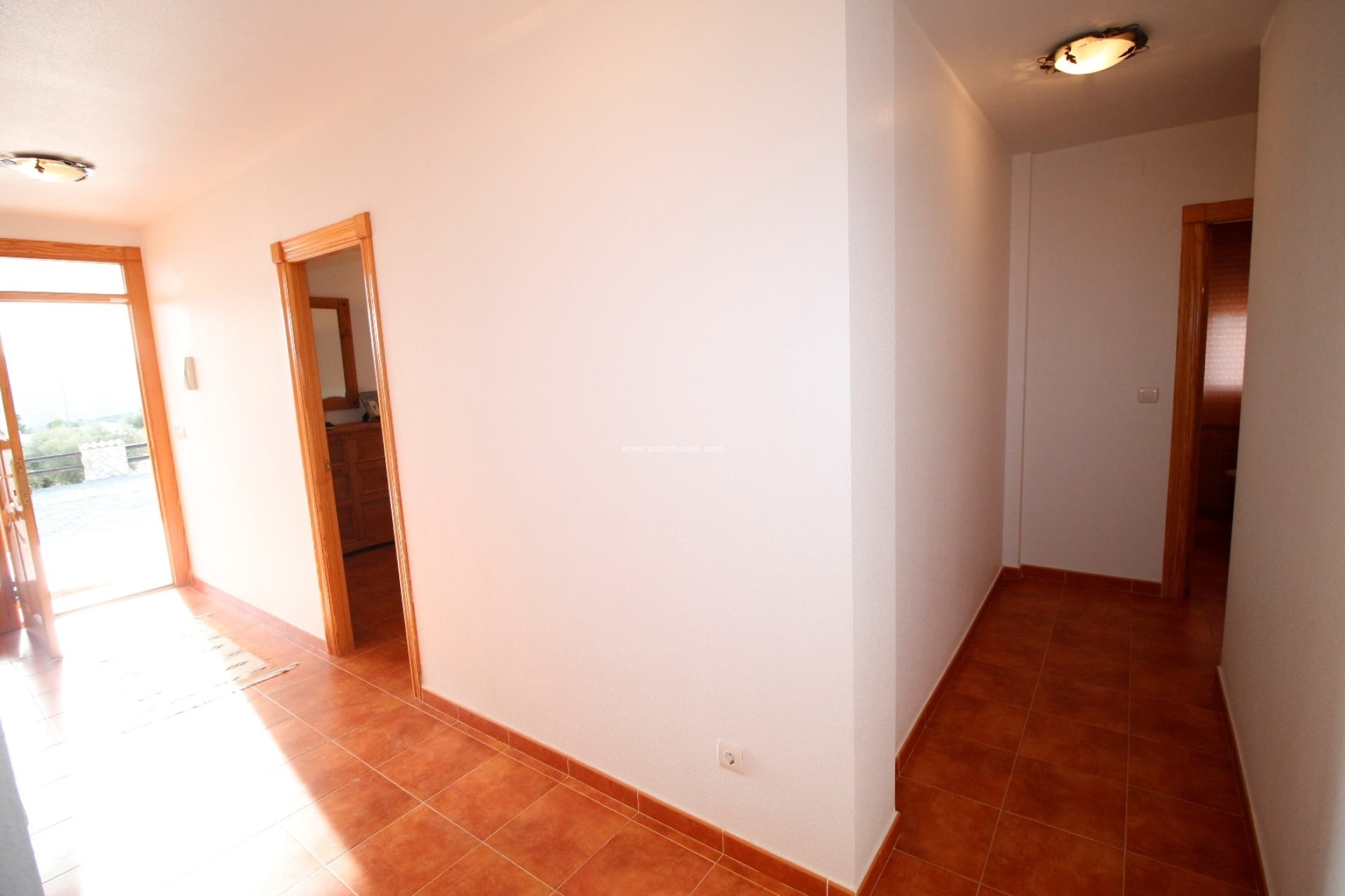 Resale - Villa -
La Parroquia