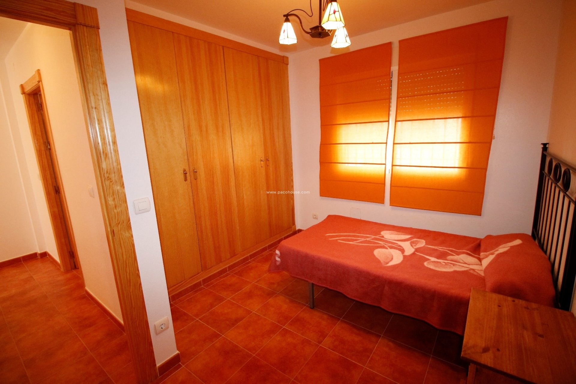 Resale - Villa -
La Parroquia