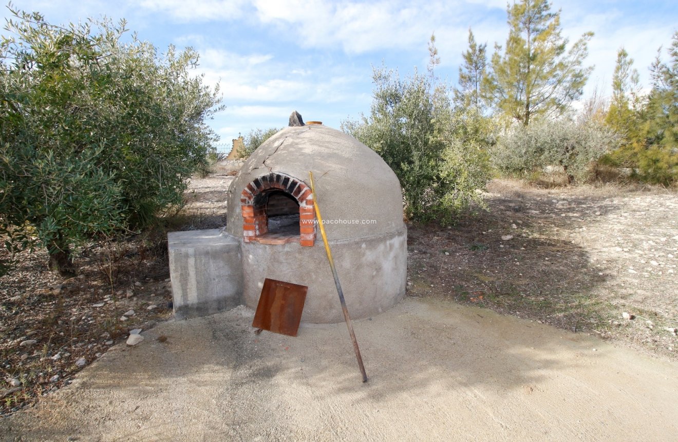 Resale - Villa -
La Parroquia