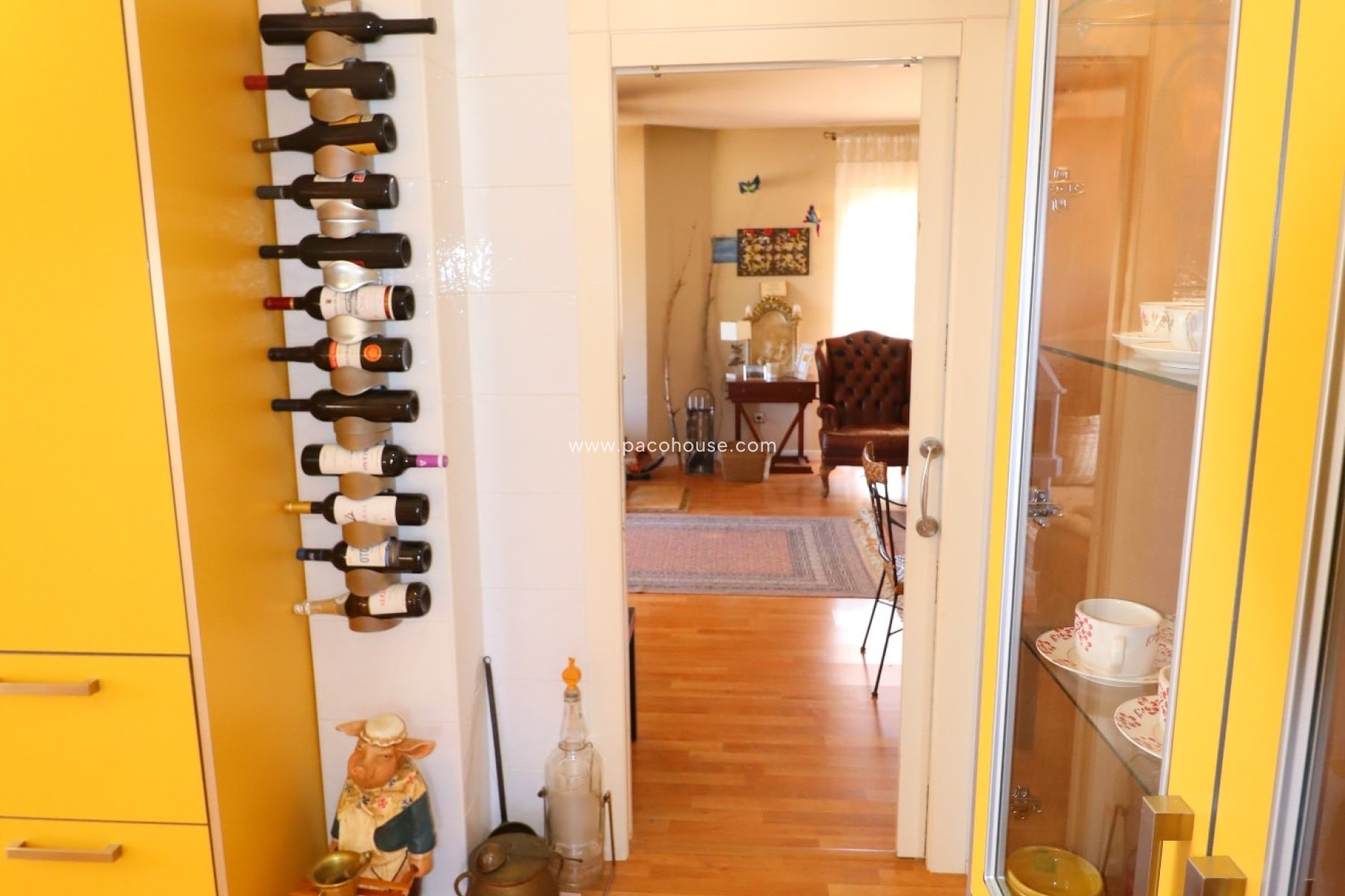 Resale - Villa -
La Parroquia