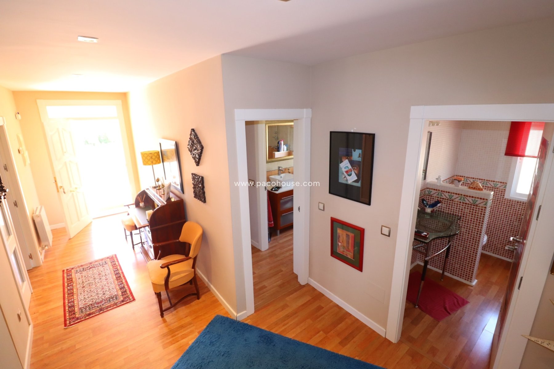 Resale - Villa -
La Parroquia