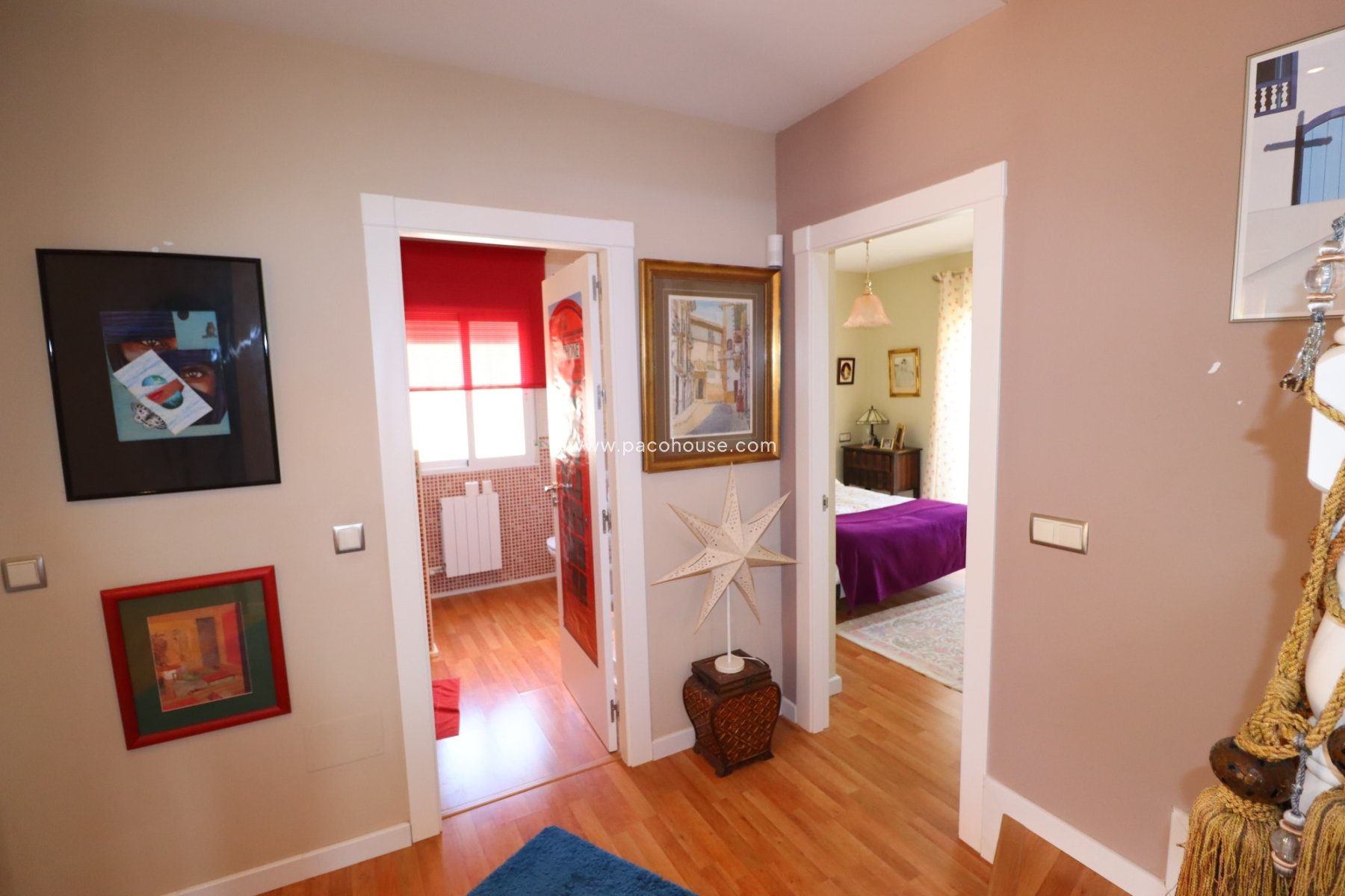 Resale - Villa -
La Parroquia