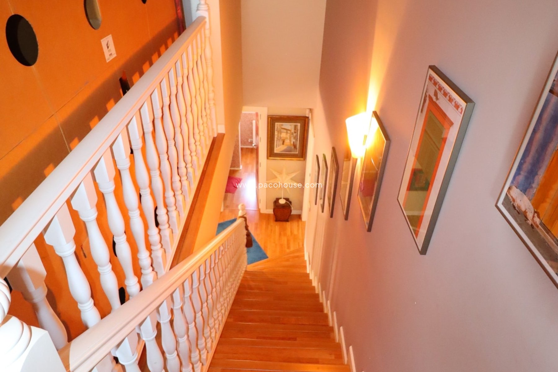 Resale - Villa -
La Parroquia