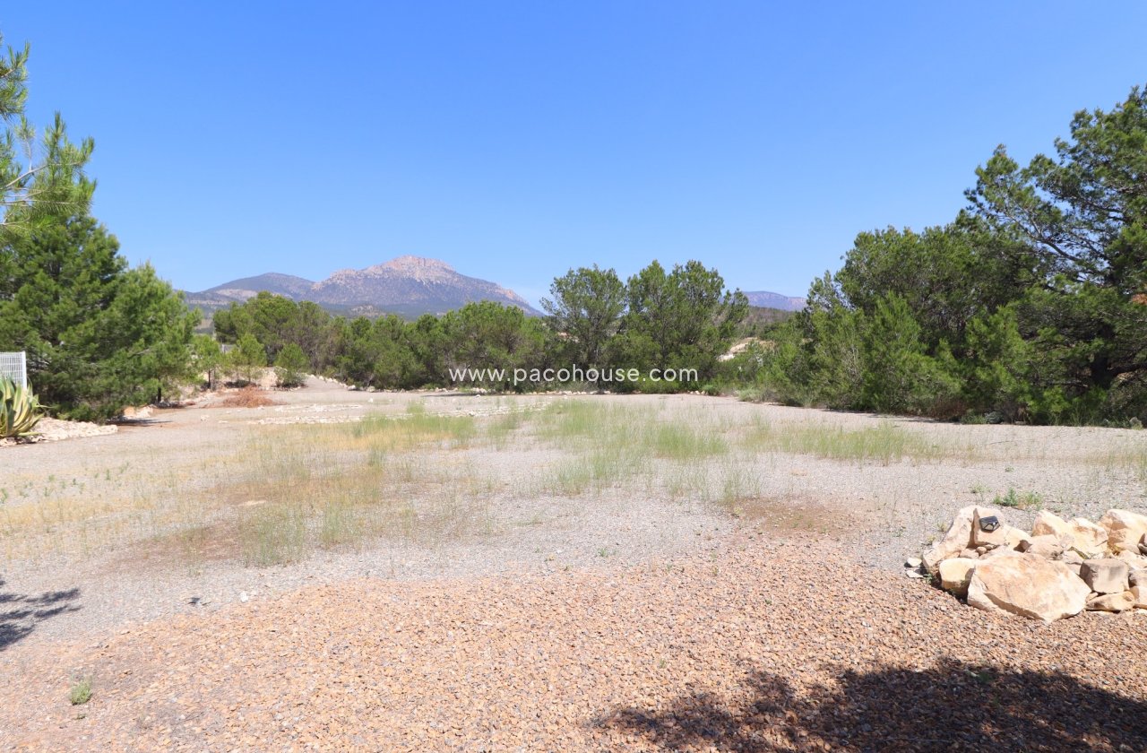 Resale - Villa -
La Parroquia