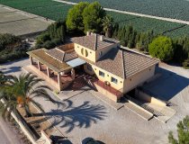 Resale - Villa -
Lorca