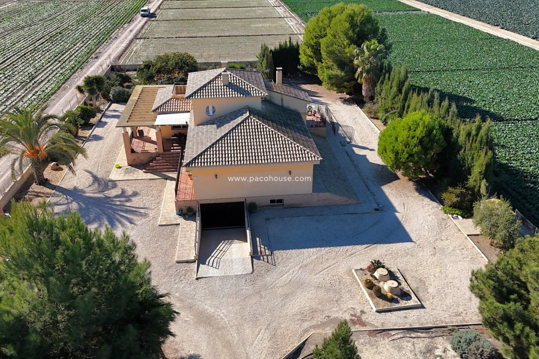 Resale - Villa -
Lorca