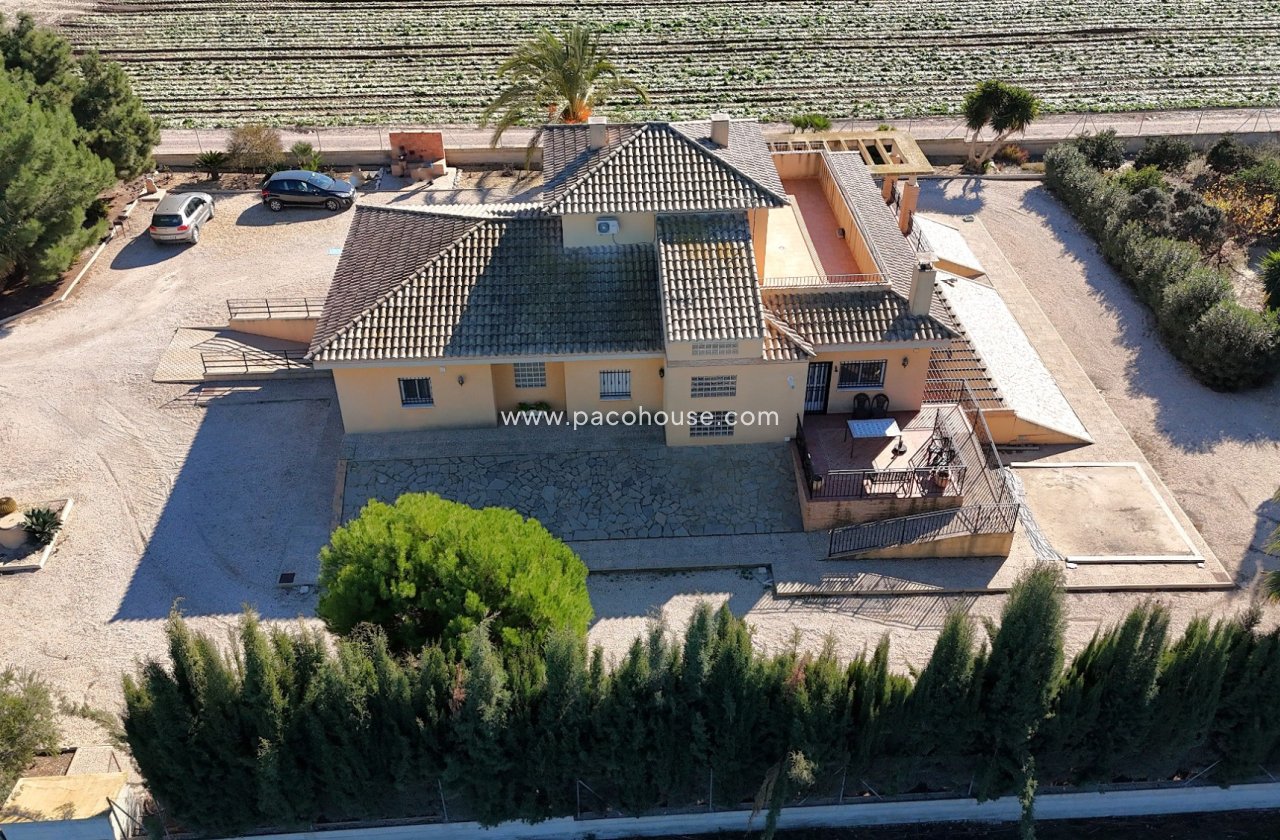 Resale - Villa -
Lorca