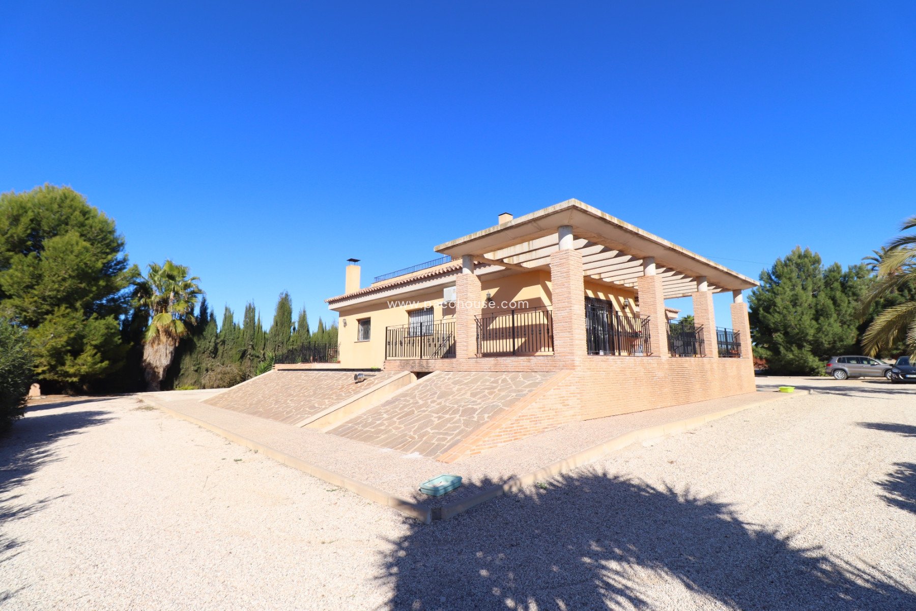 Resale - Villa -
Lorca