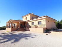 Resale - Villa -
Lorca