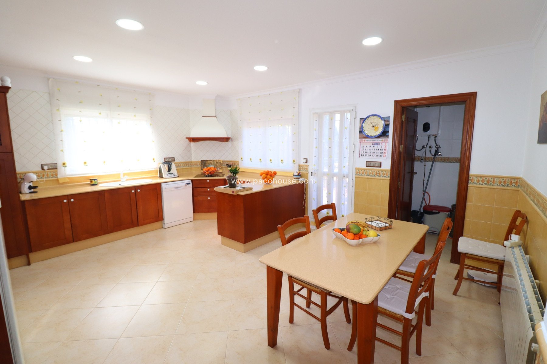 Resale - Villa -
Lorca