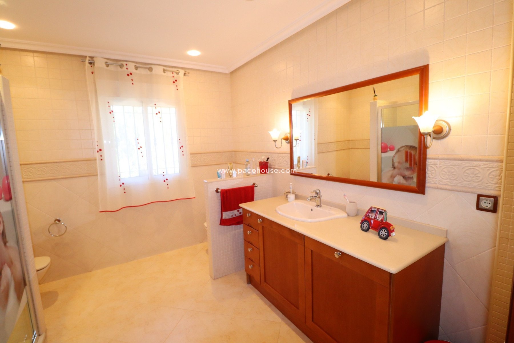 Resale - Villa -
Lorca