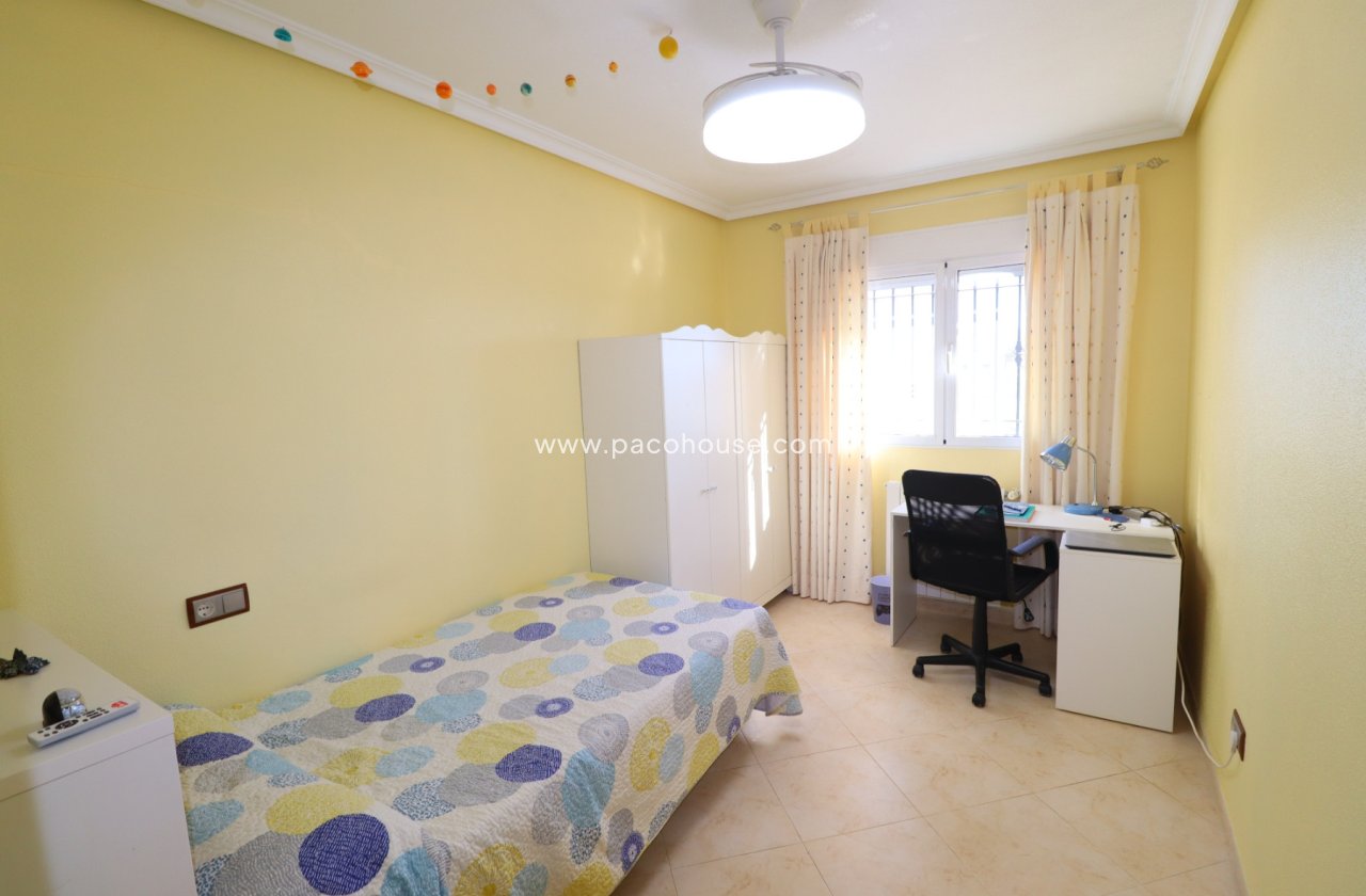 Resale - Villa -
Lorca