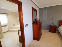 Resale - Villa -
Lorca
