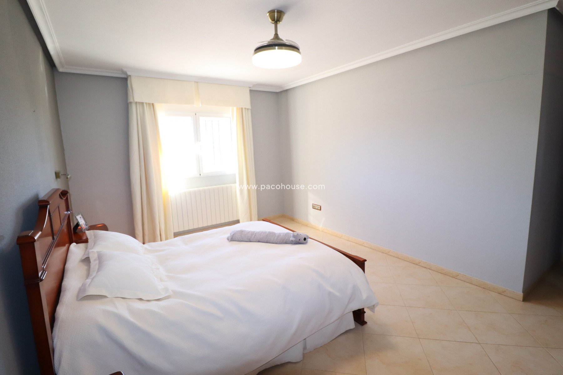 Resale - Villa -
Lorca