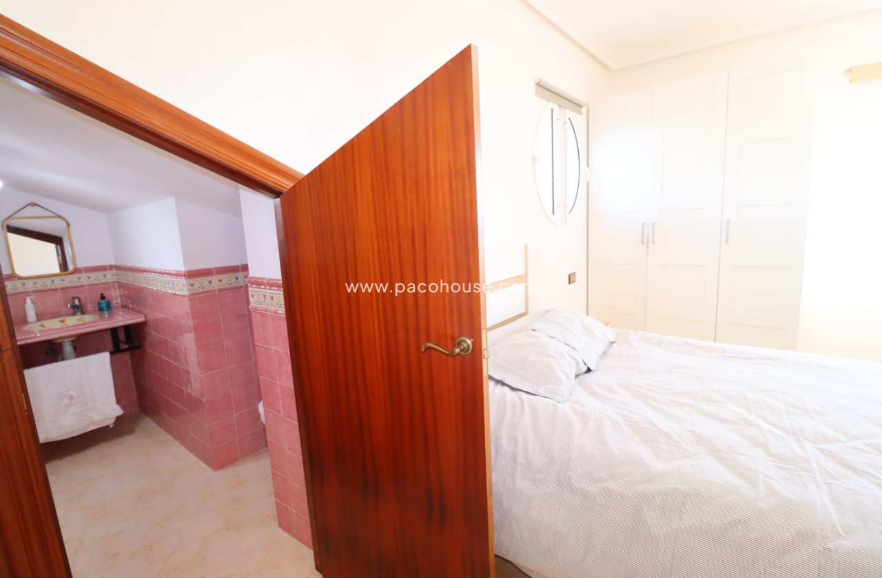 Resale - Villa -
Lorca