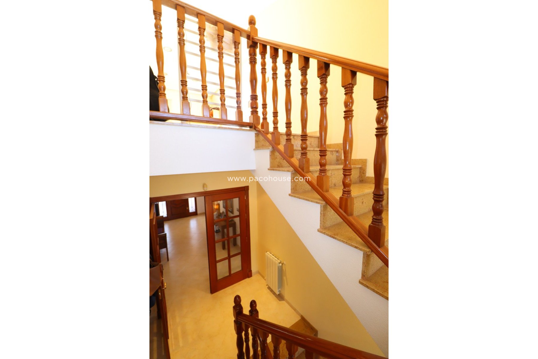 Resale - Villa -
Lorca