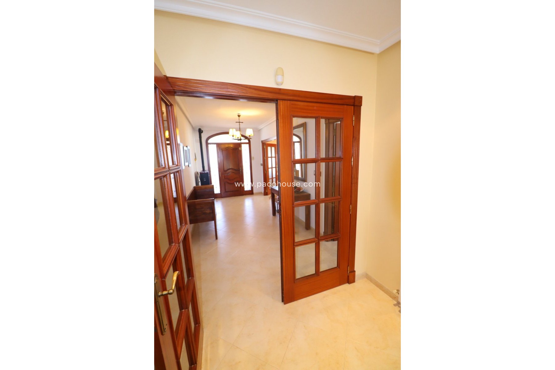 Resale - Villa -
Lorca