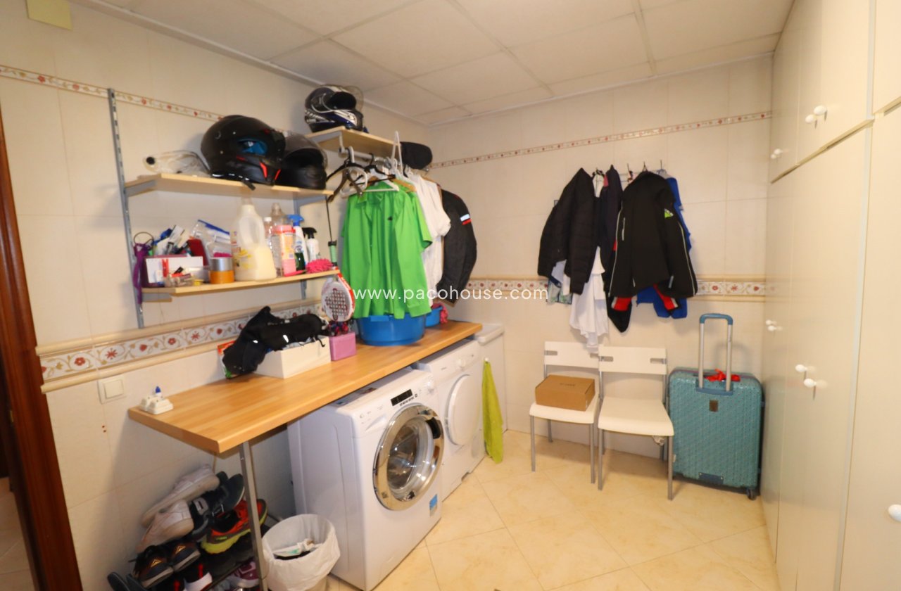 Resale - Villa -
Lorca