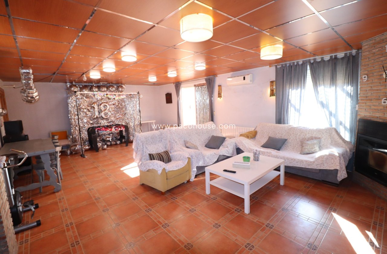 Resale - Villa -
Lorca