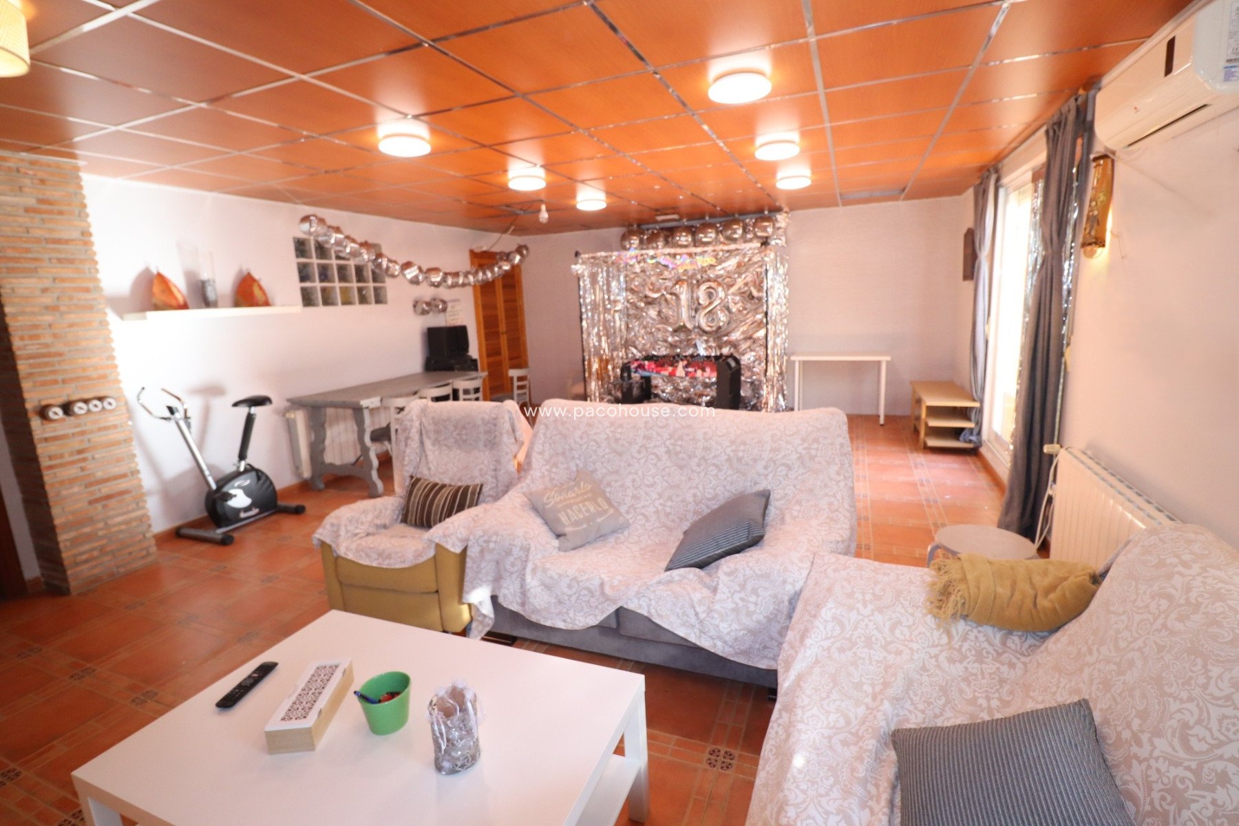 Resale - Villa -
Lorca